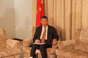 驻突尼斯大使火正德就杨外长出席中阿合作论坛第五届部长级会议和访问突尼斯接受中外记者采访