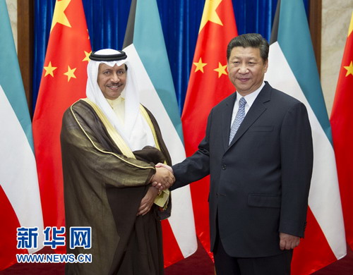 习近平会见科威特首相贾比尔