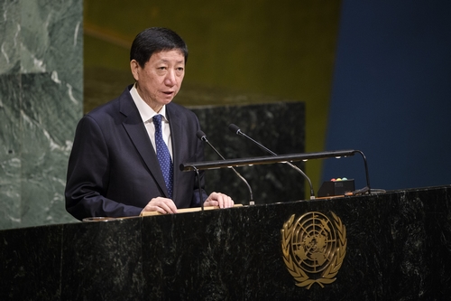 常驻联合国代表团临时代办吴海涛大使在第72届联大全会关于巴勒斯坦问题和中东局势的发言