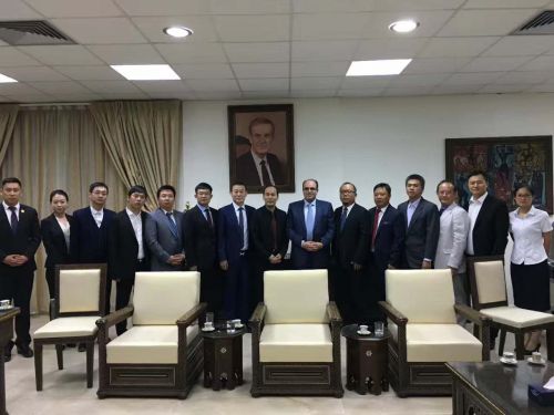 叙利亚经济与外贸部部长萨米尔·哈利勒会见中国阿拉伯交流协会代表团一行